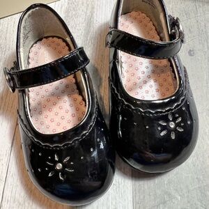 Stride Rite Black Patent Dress Shoes Size 5M
